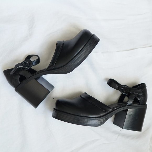 Skechers Shoes - Vintage Skechers Somethin' Else Platform Mary Jane Shoes